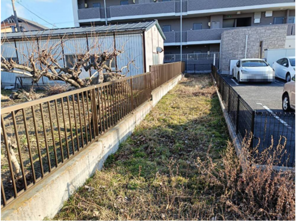 松本市出川町、土地の前面道路を含む現地写真画像です