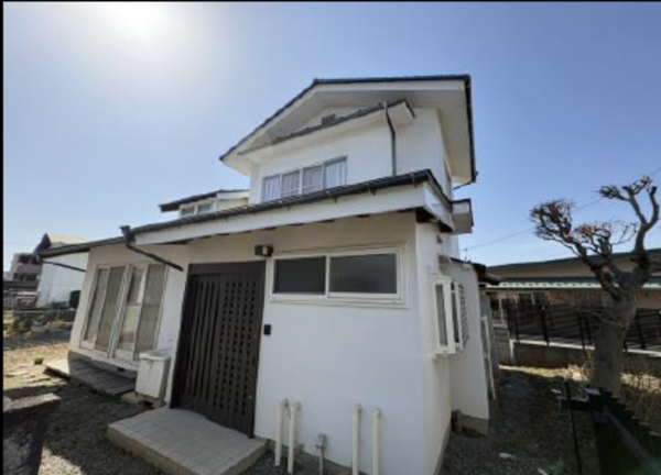 松本市筑摩、中古一戸建ての外観画像です