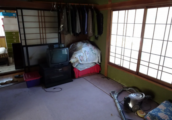 塩尻市大字木曽平沢、中古一戸建ての内装画像です