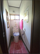 塩尻市大字広丘、中古一戸建てのトイレ画像です