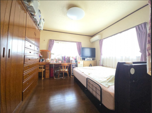 塩尻市大字広丘、中古一戸建ての内装画像です