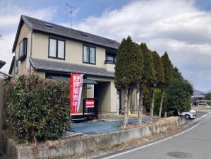 松本市梓川、中古一戸建ての間取り画像です