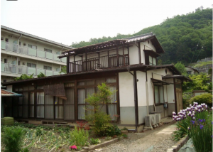 安曇野市明科、中古一戸建ての外観画像です