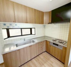 松本市蟻ケ崎台、中古一戸建ての画像です