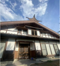 安曇野市穂高、中古一戸建ての外観画像です