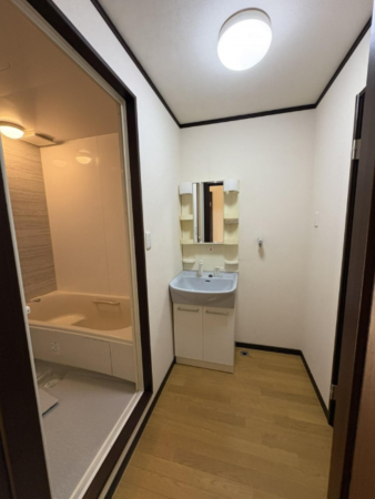 松本市野溝木工、中古マンションの画像です