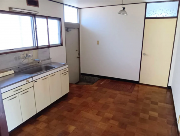 松本市大字神林、中古一戸建てのキッチン画像です