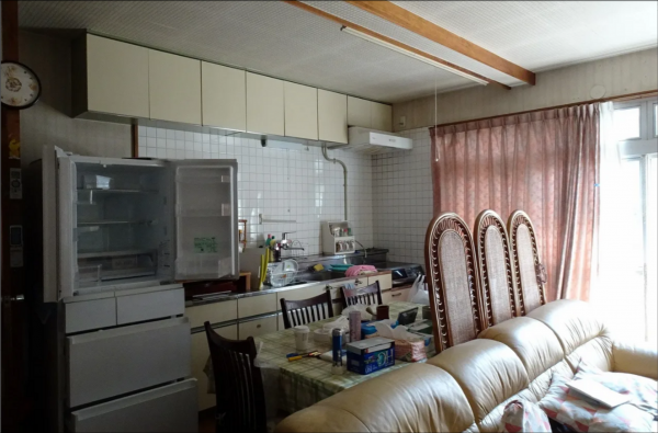 塩尻市大字広丘、中古一戸建てのキッチン画像です