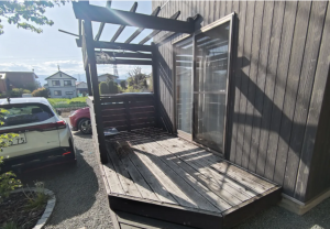 松本市大字里山辺、中古一戸建ての外観画像です