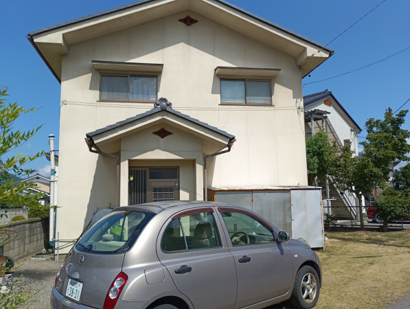 安曇野市豊科、中古一戸建ての画像です