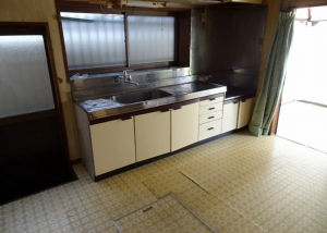 松本市大字神林、中古一戸建てのキッチン画像です