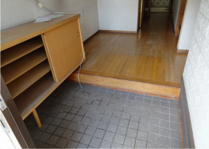 松本市大字神林、中古一戸建ての玄関画像です