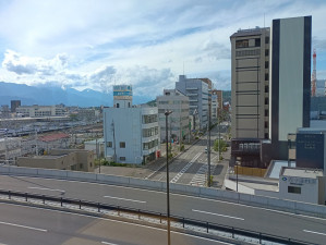 松本市本庄、中古マンションの画像です