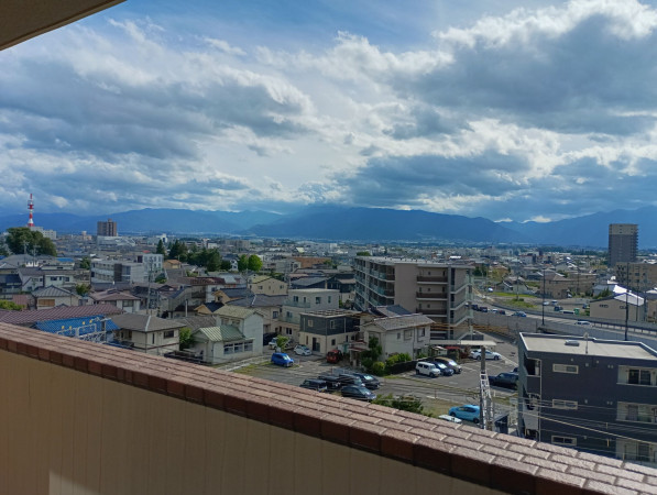 松本市本庄、中古マンションの画像です