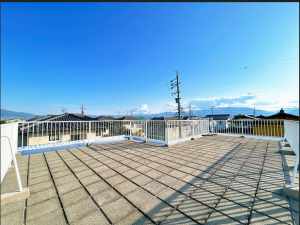 松本市大字島内、中古一戸建てのバルコニー画像です