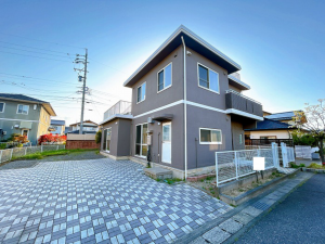 松本市大字島内、中古一戸建ての外観画像です