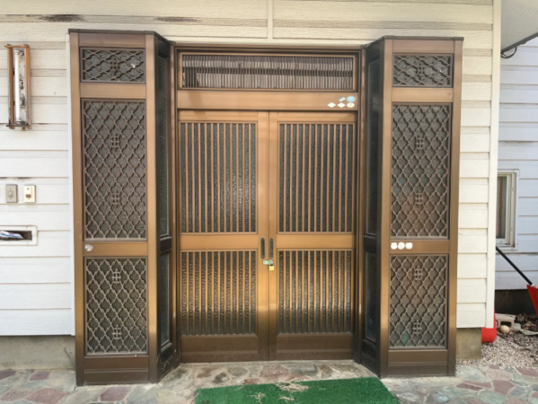 松本市波田、中古一戸建ての玄関画像です