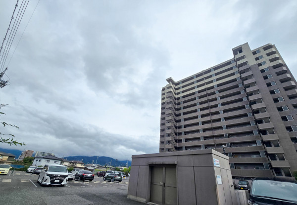 松本市渚、中古マンションの画像です