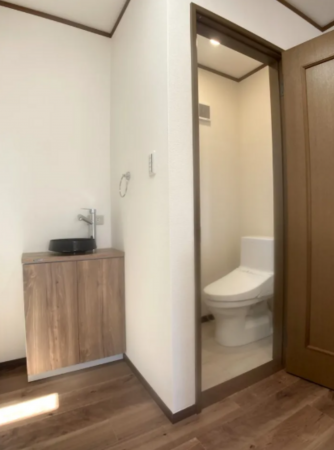 松本市寿北、中古一戸建てのトイレ画像です