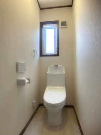 松本市寿北、中古一戸建てのトイレ画像です