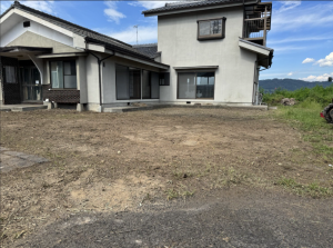 安曇野市穂高、中古一戸建ての外観画像です