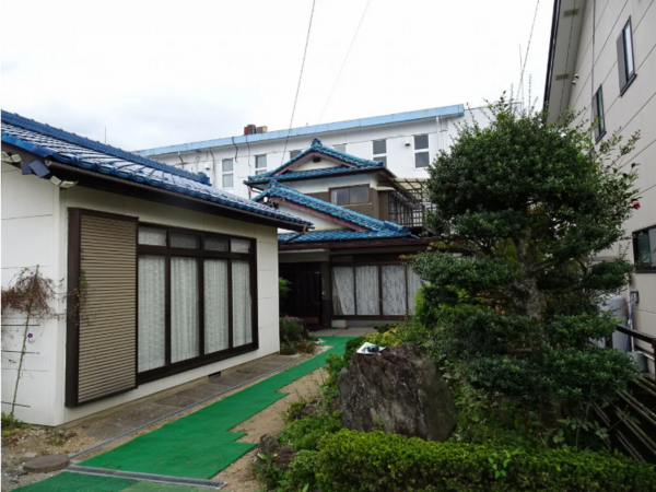 塩尻市大門、中古一戸建ての外観画像です
