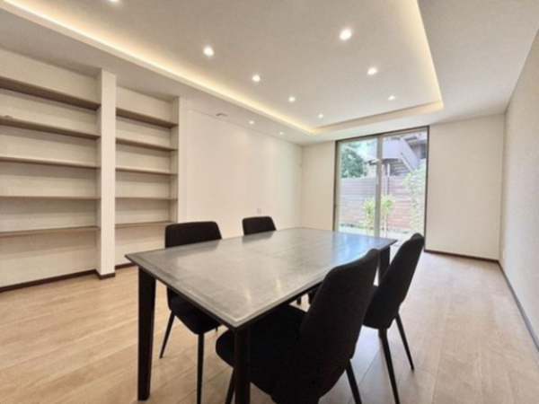 名古屋市昭和区折戸町、新築一戸建ての居間画像です