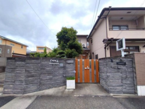 名古屋市昭和区藤成通、中古一戸建ての外観画像です