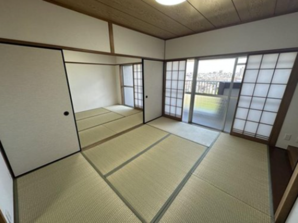 名古屋市昭和区滝子通、中古マンションの内装画像です