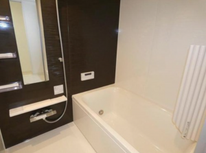 名古屋市昭和区八事富士見、中古マンションの風呂画像です