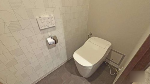 名古屋市昭和区向山町、中古マンションのトイレ画像です