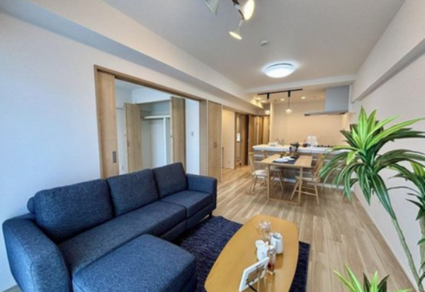 名古屋市昭和区滝川町、中古マンションの居間画像です