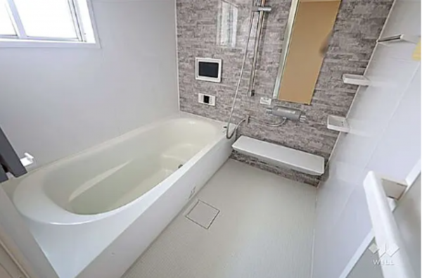 名古屋市昭和区滝子通、中古マンションの風呂画像です