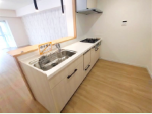 名古屋市昭和区滝川町、中古マンションのキッチン画像です