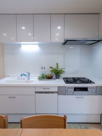 名古屋市昭和区天神町、中古マンションのキッチン画像です