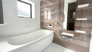 名古屋市昭和区広路通、中古マンションの風呂画像です