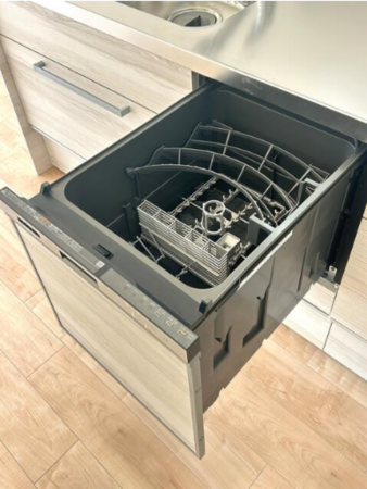 名古屋市昭和区檀溪通、中古マンションのキッチン画像です