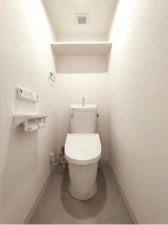 名古屋市昭和区御器所、中古マンションのトイレ画像です