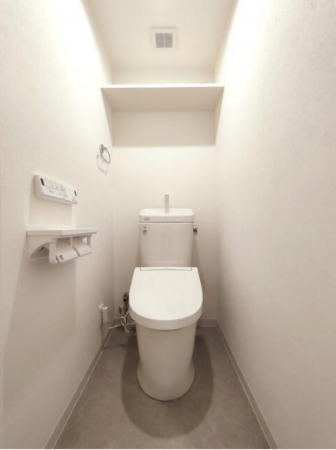 名古屋市昭和区御器所、中古マンションのトイレ画像です