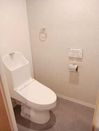 名古屋市昭和区滝川町、中古マンションのトイレ画像です