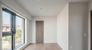 名古屋市昭和区前山町、中古マンションの居間画像です