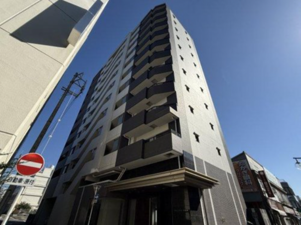 名古屋市昭和区御器所、中古マンションの外観画像です