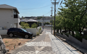 名古屋市瑞穂区彌富町、土地の前面道路を含む現地写真画像です