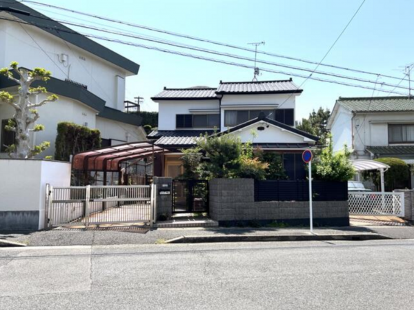 名古屋市瑞穂区岳見町、土地の前面道路を含む現地写真画像です