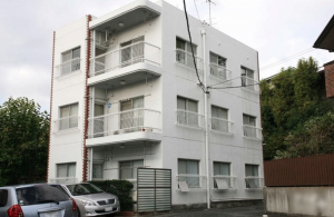 名古屋市瑞穂区松栄町、中古マンションの外観画像です