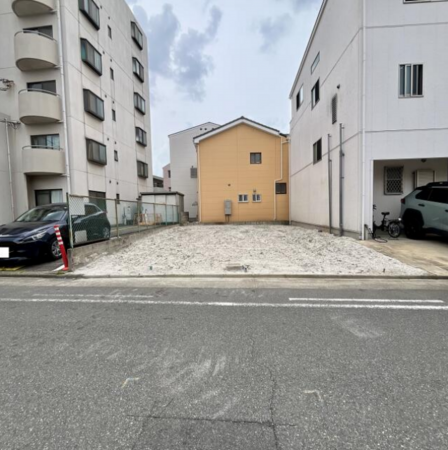 名古屋市昭和区福江、土地の前面道路を含む現地写真画像です