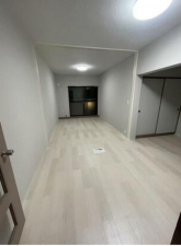 名古屋市瑞穂区竹田町、中古マンションの居間画像です