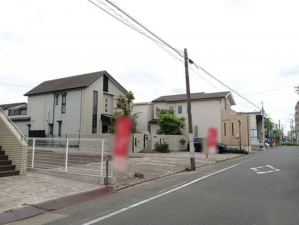 名古屋市瑞穂区平郷町、新築一戸建ての前面道路を含む現地写真画像です