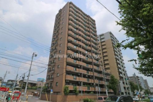 名古屋市瑞穂区彌富通、中古マンションの外観画像です