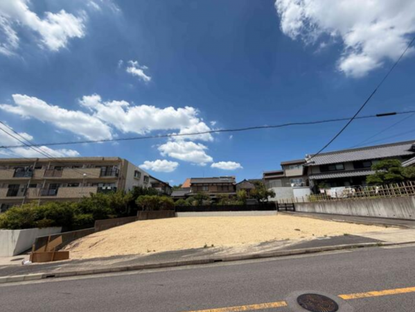 名古屋市瑞穂区密柑山町、土地の前面道路を含む現地写真画像です